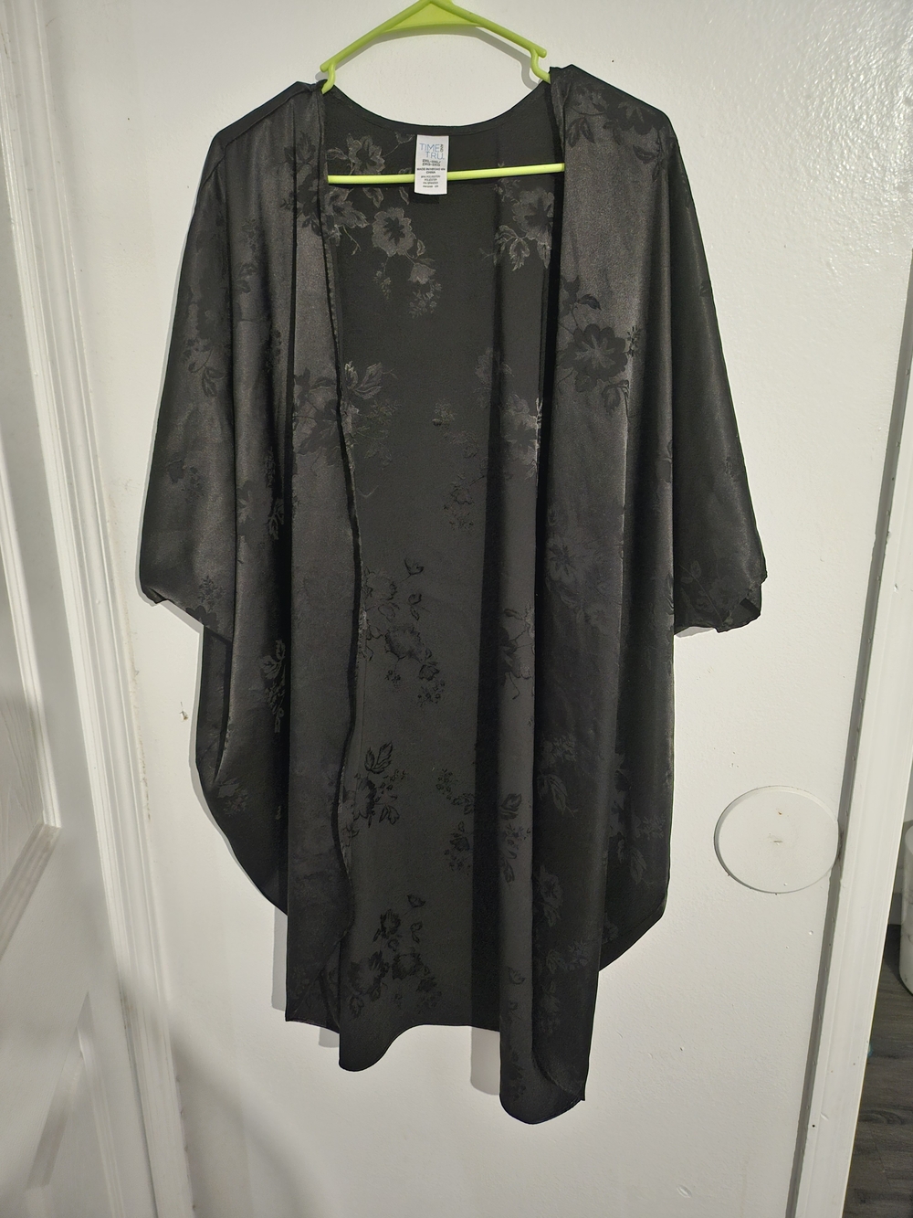 Time and Tru Black Floral Satin Kimono Robe